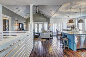 2nd floor living area