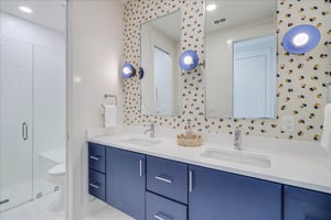 Shared Bathroom, servicing Bunk Loft and King bedroom, 3rd Floor