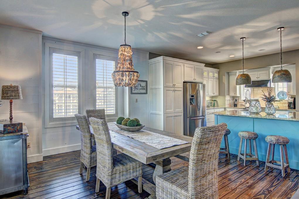 2nd floor dining area