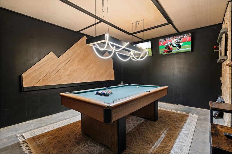 pool table
