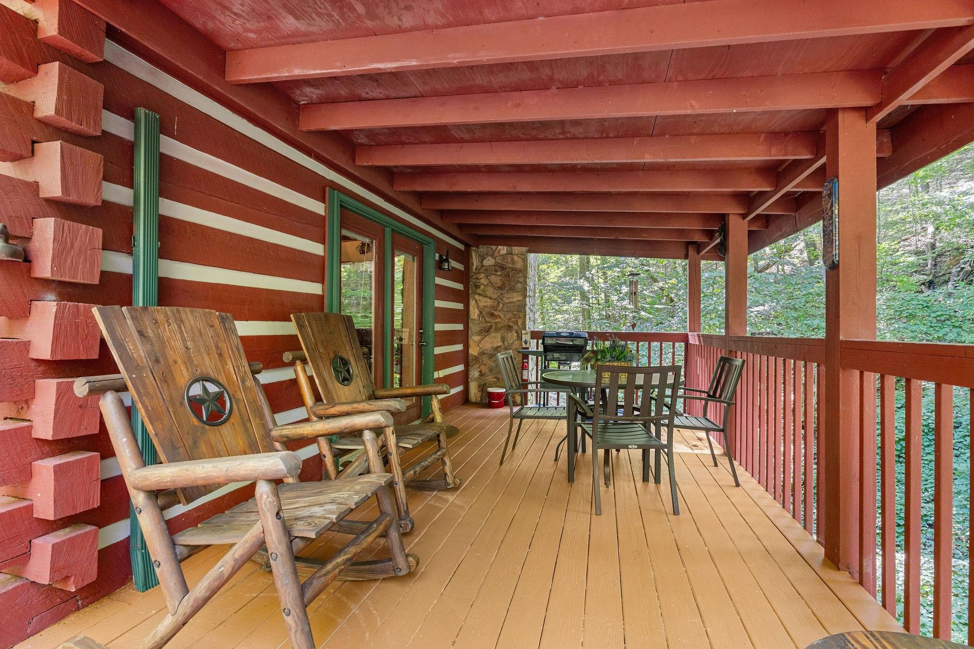 cabinbythecreekside30