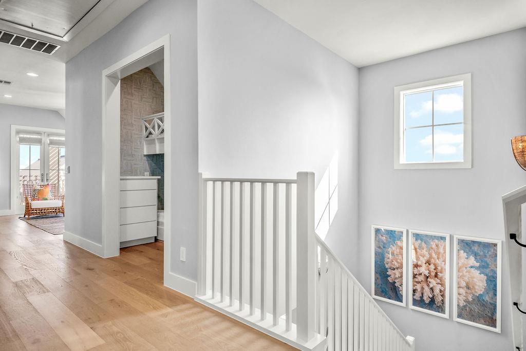 Stair Landing, 3rd Floor