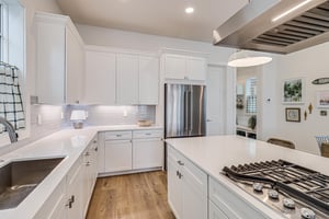 1st Floor, Kitchen