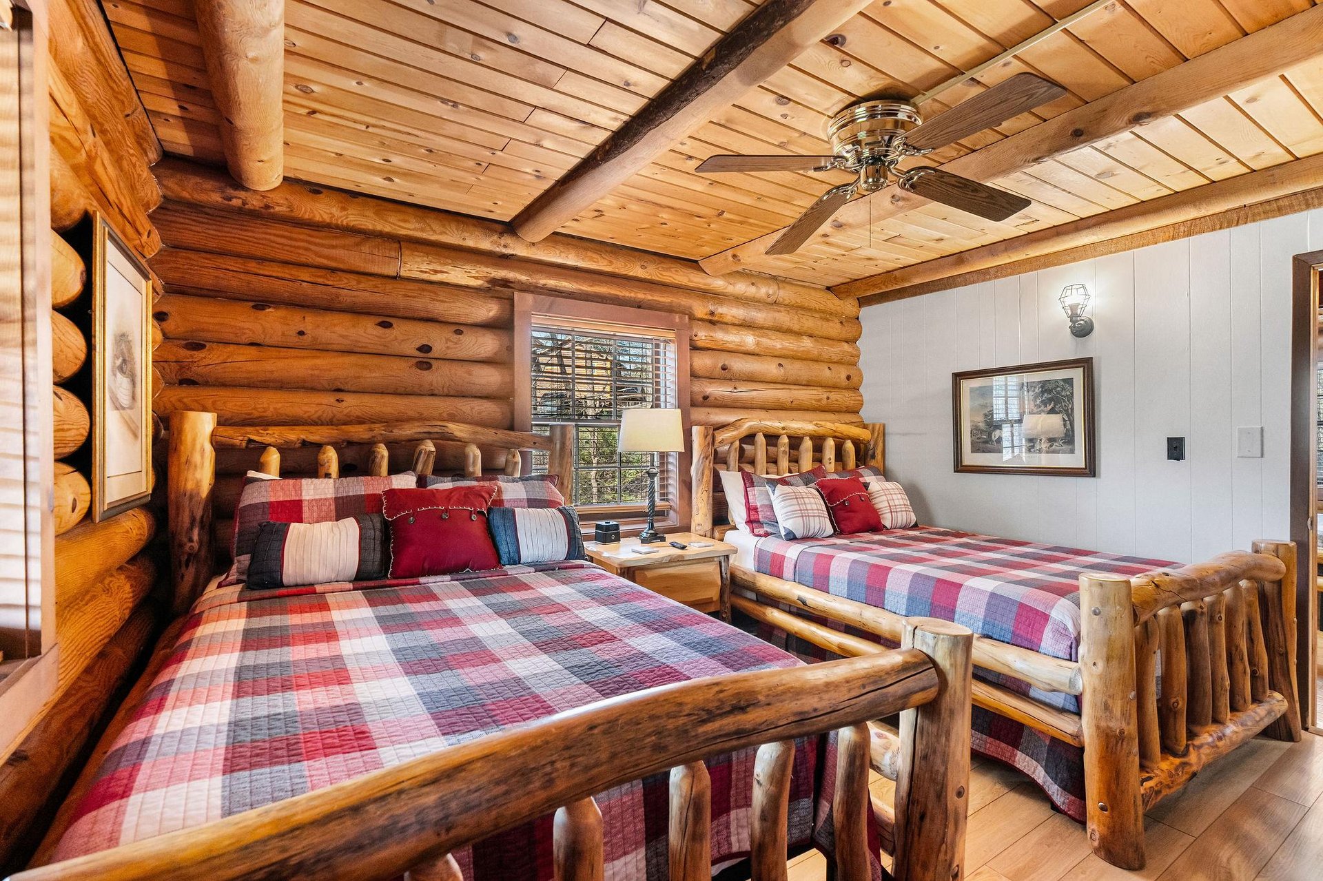 another view of room with 2 full beds can sleep up to 4 people