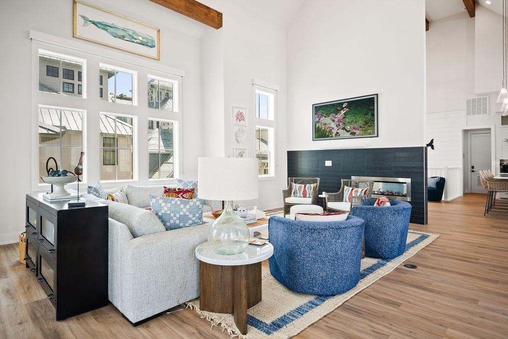 Main Living Room, 3rd Floor