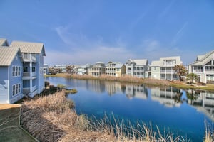 Lakeside Balcony View, 2nd Floor