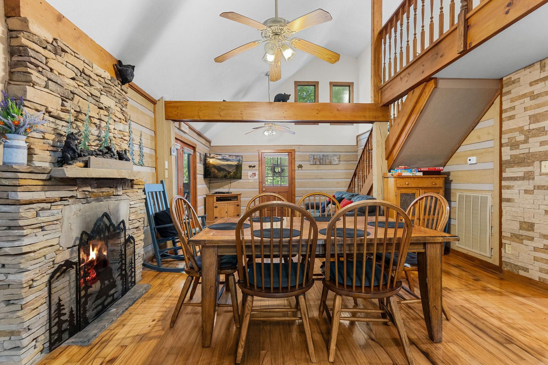 cabinbythecreekside10