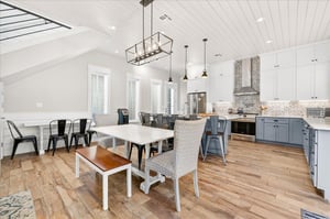 1st Floor, Dining Area