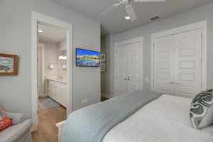 Primary King Bedroom, 1st Floor