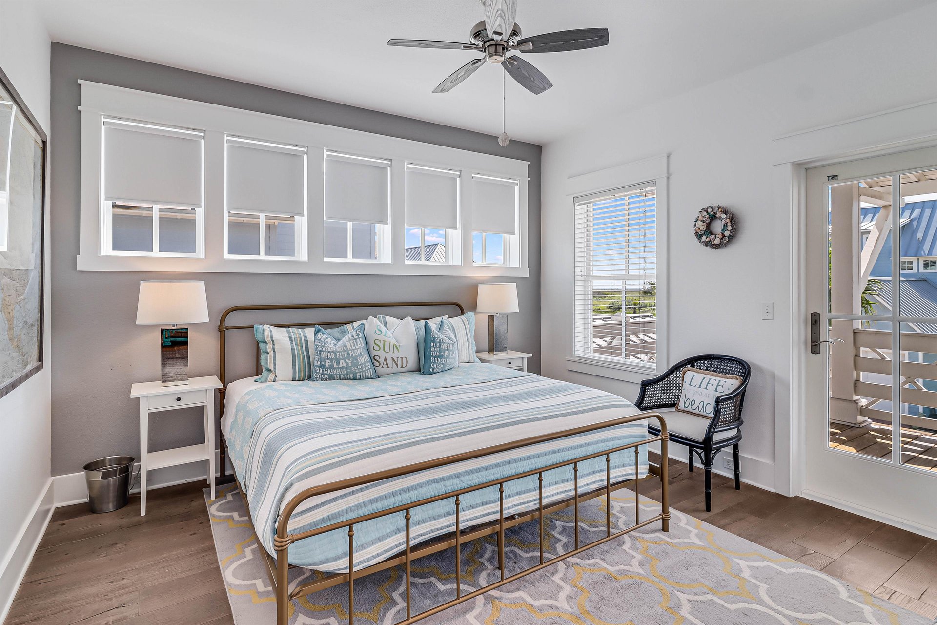 King Bedroom, 2nd Floor