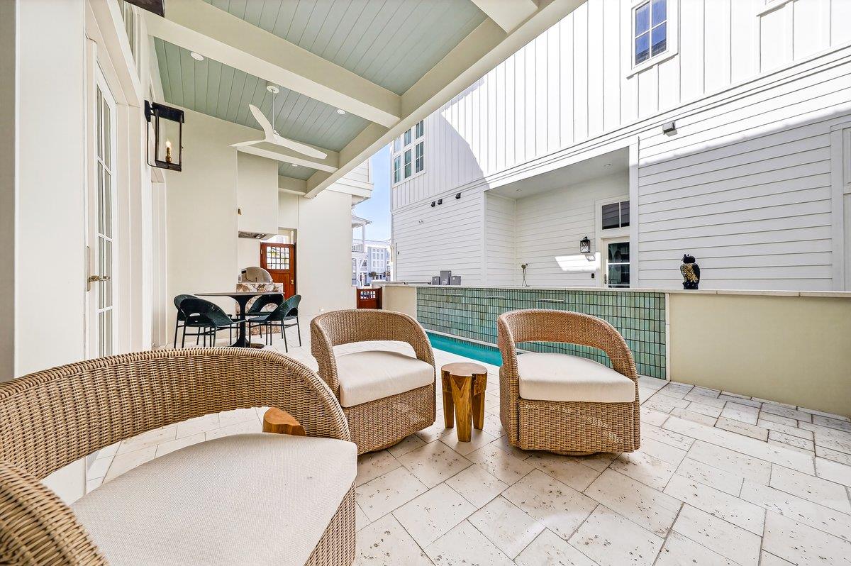 Private Pool Courtyard, 1st Floor