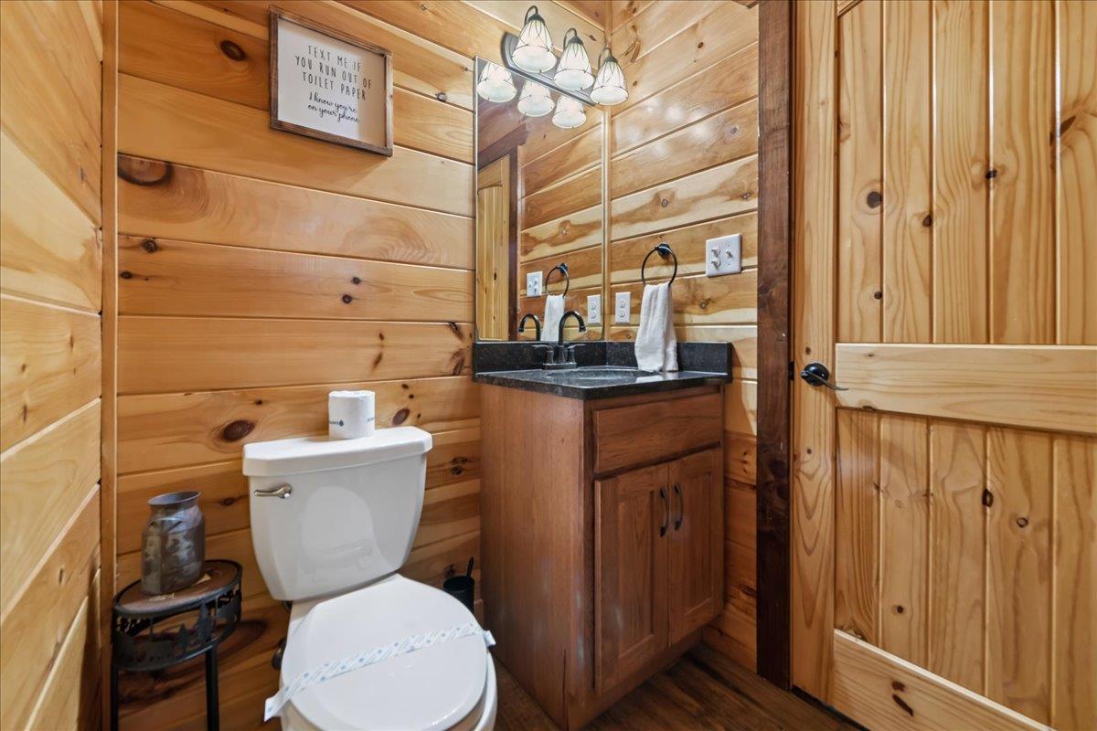 53Powder Room