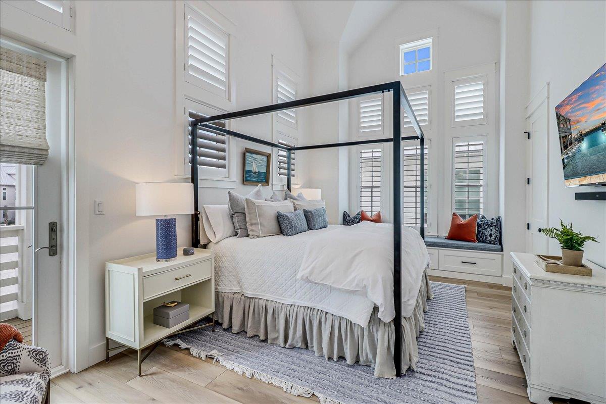 Primary King Bedroom, 2nd Floor