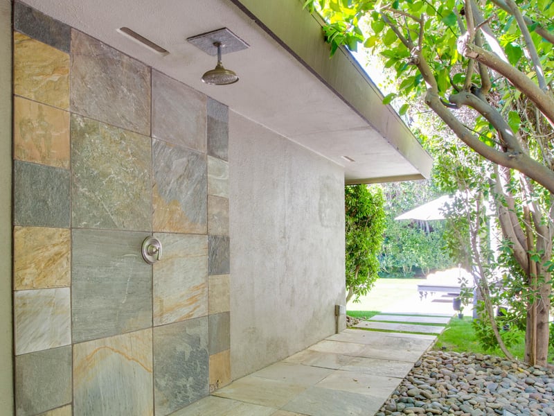 Luxurious outdoor shower