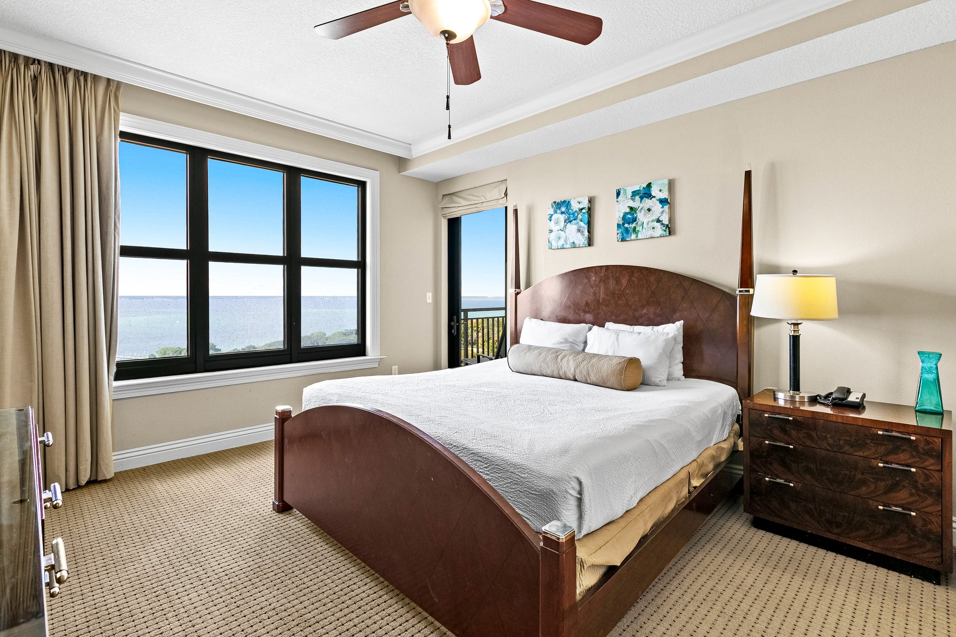 Emerald Grande 927 15