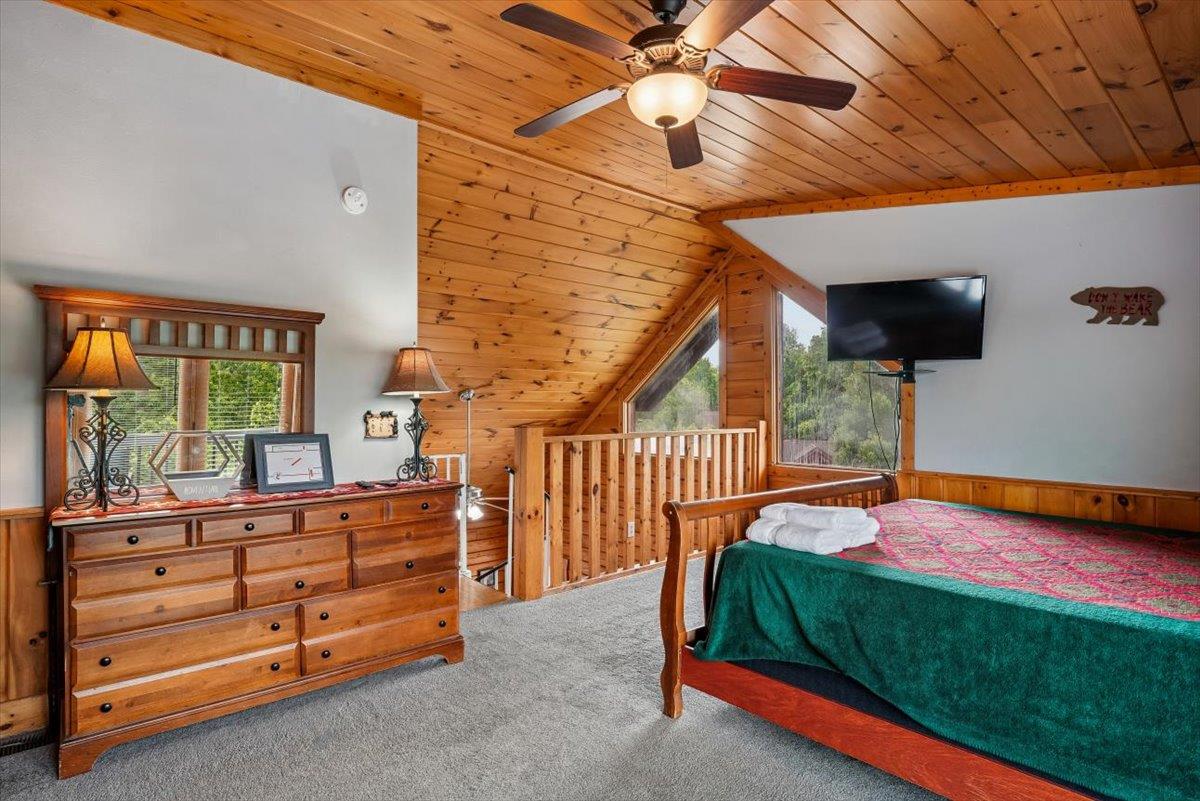 28Bedroom