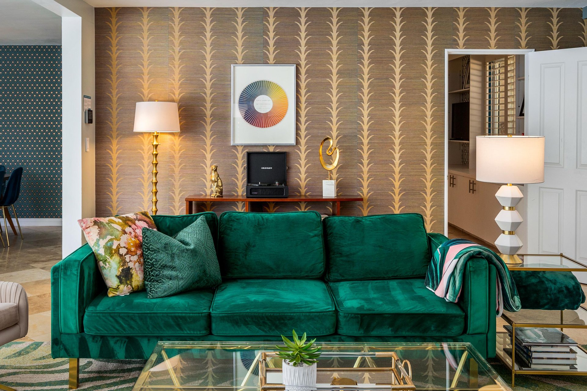 Luxurious living room