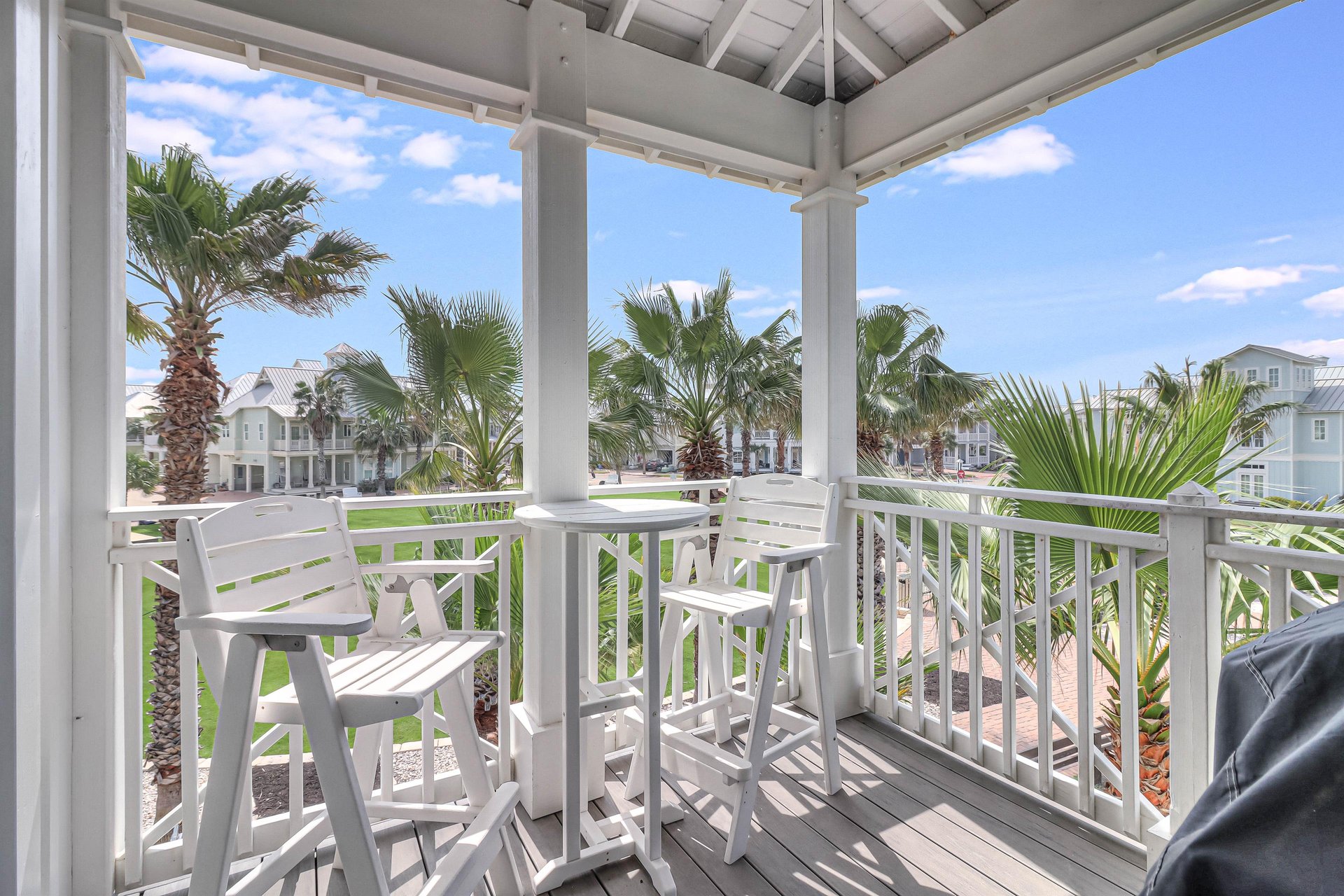 Lawnside Right Balcony, 2nd Floor