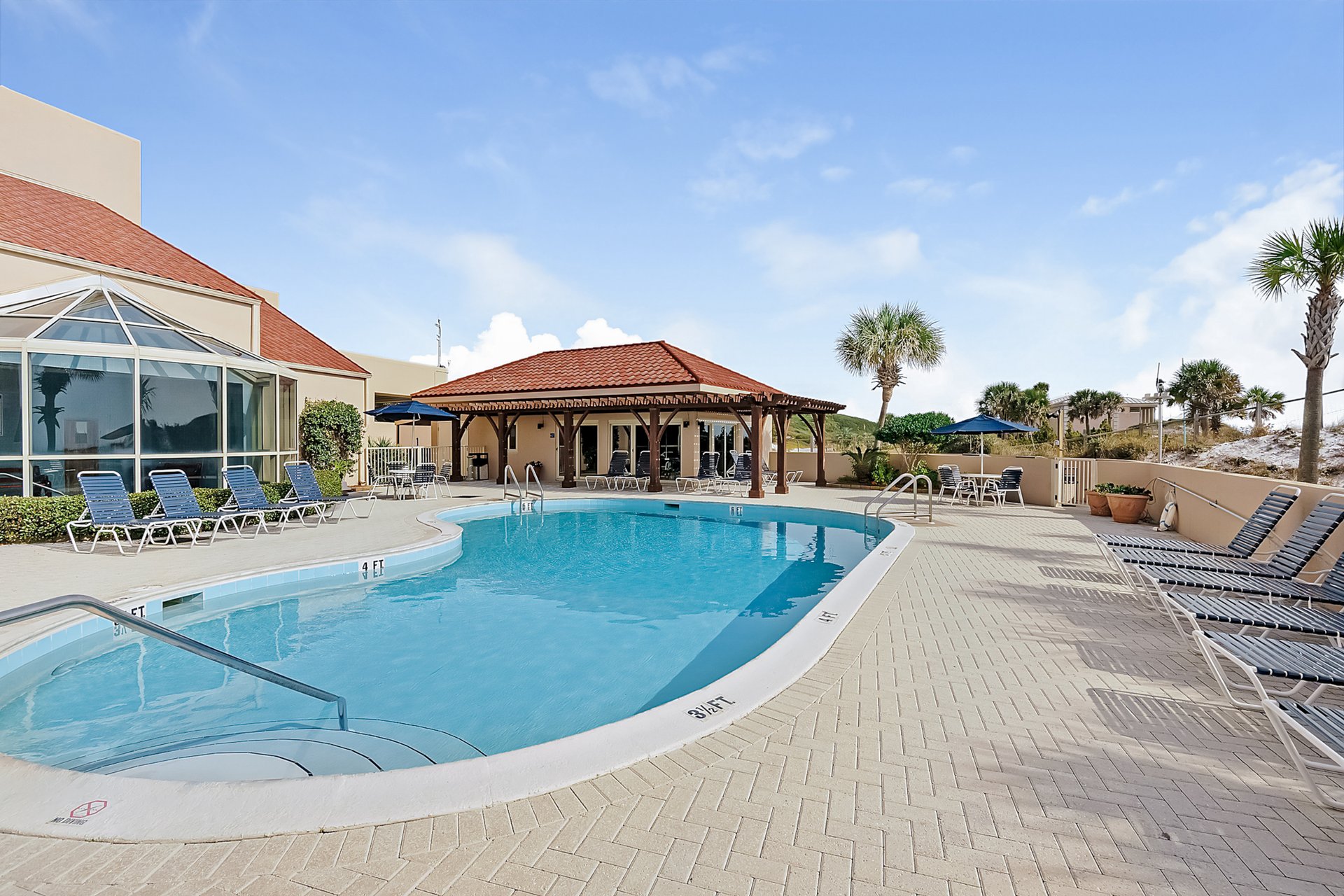 TOPSL Beach Manor 804 27