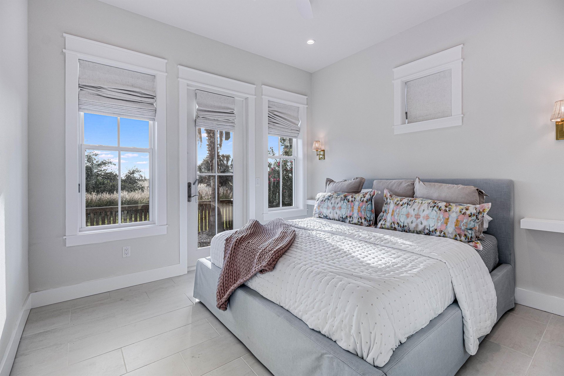 King Bedroom, 1st Floor