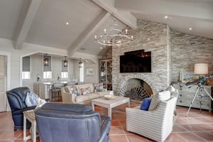 3rd Floor Living Area