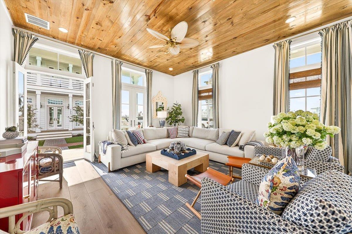 Living Room, 1st Floor