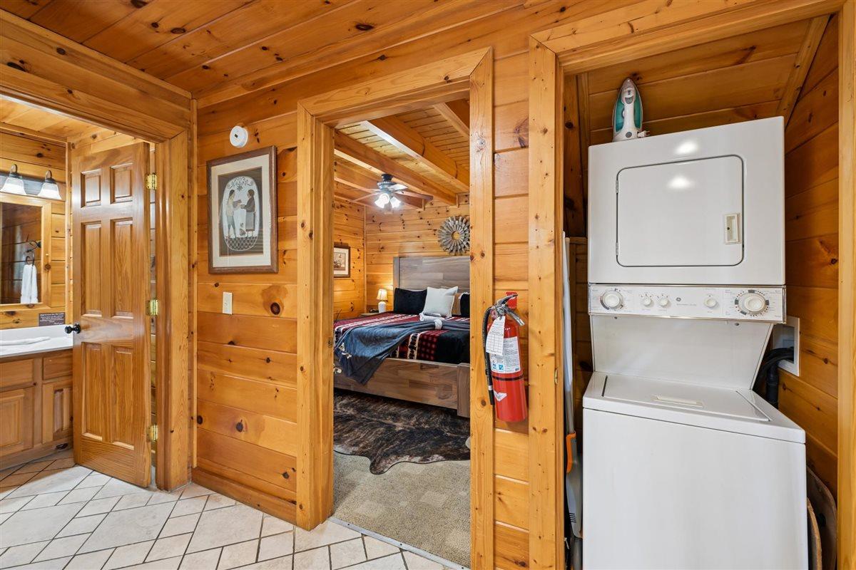 23Bedroom