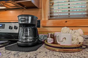 Coffee maker and mugs