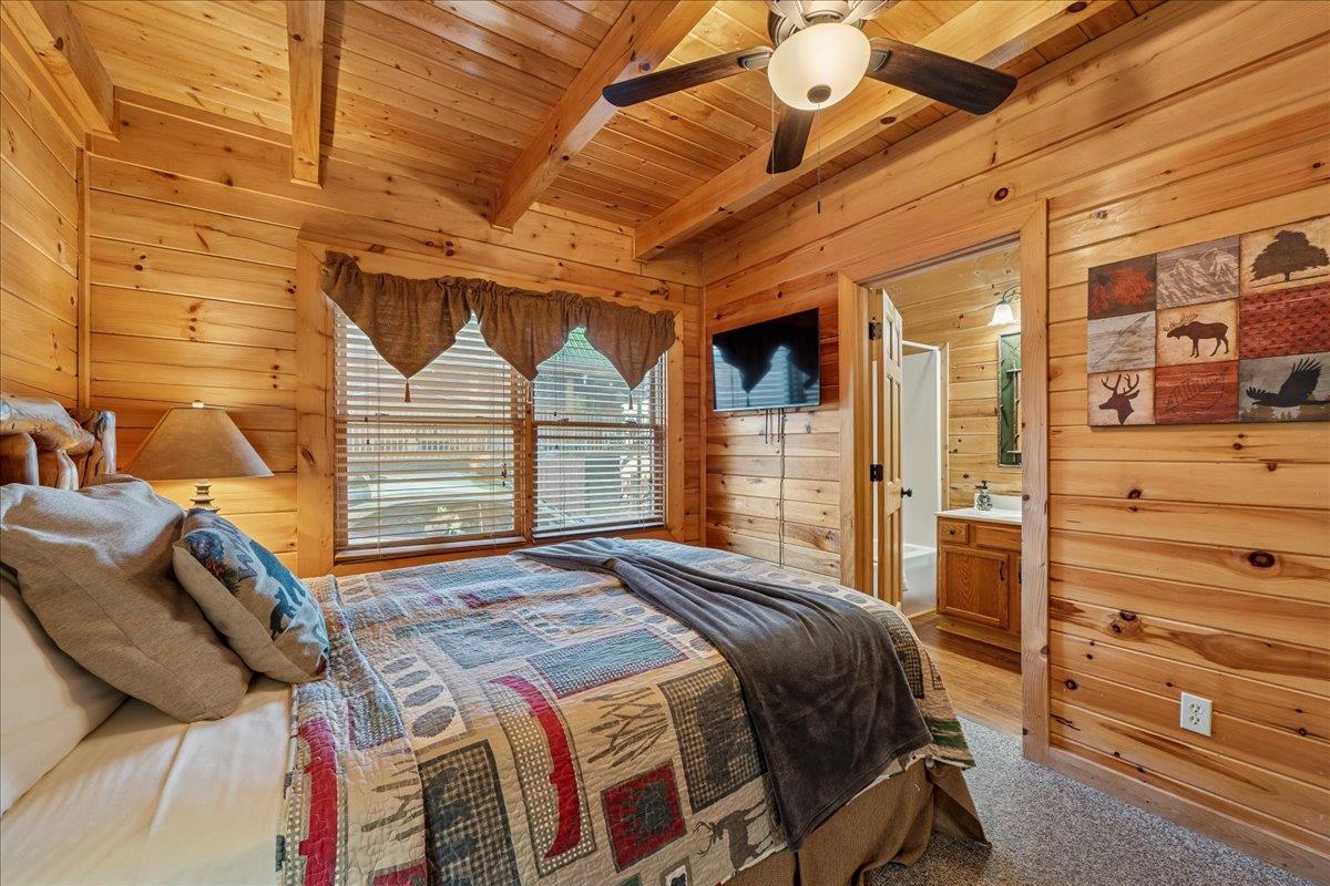 24Bedroom
