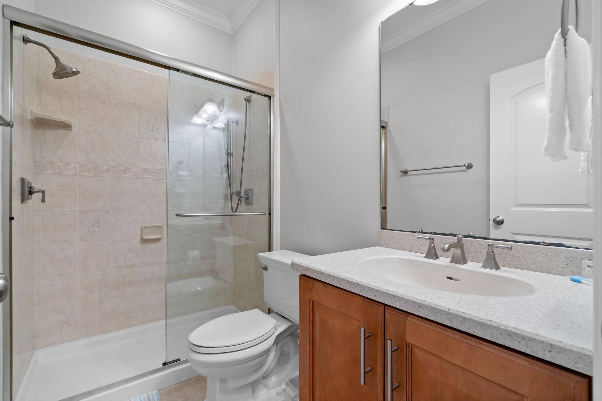 Main Floor Shared Guest Bathroom