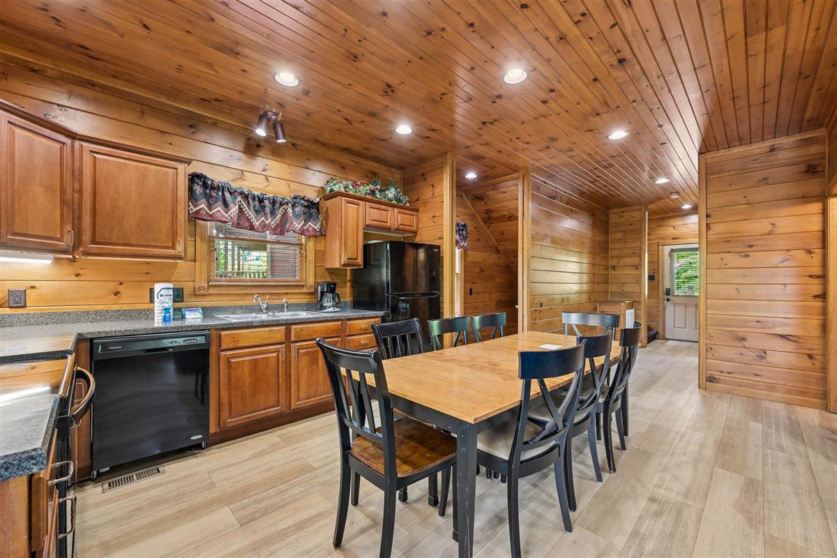 14Kitchen