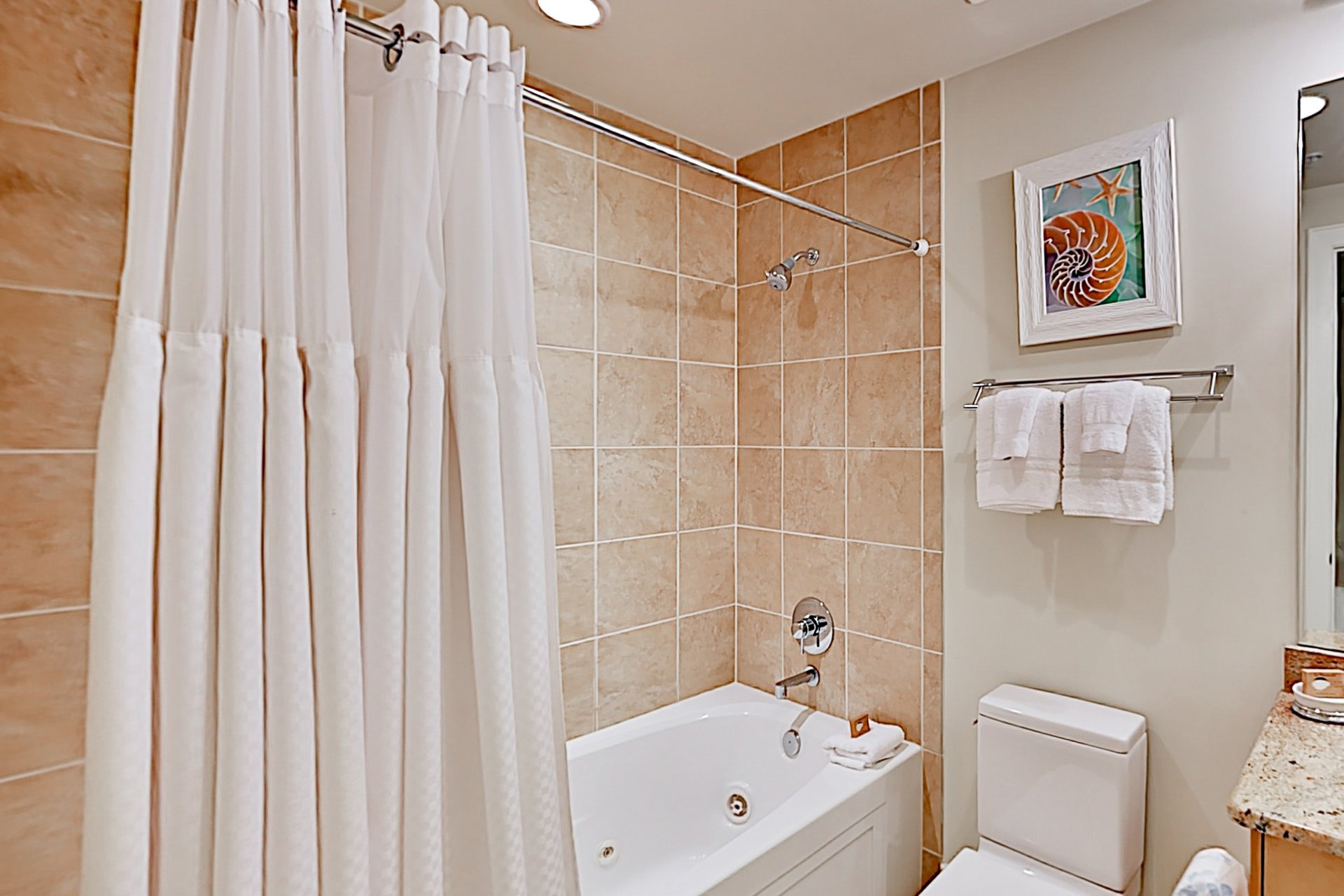 Turquoise Place 2205C 20