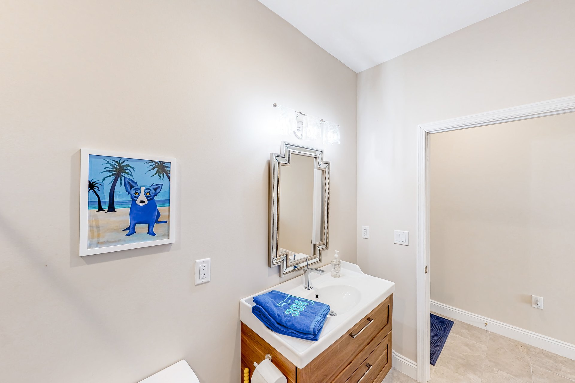 Calm Waters  Carriage House 11