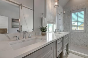 Primary Bathroom, 2nd Floor