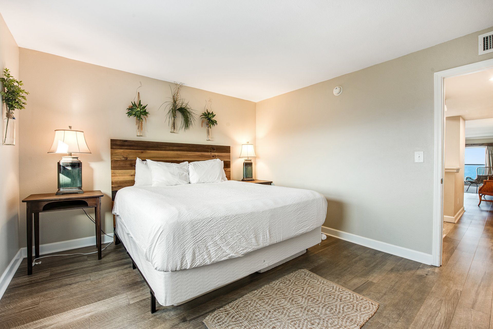 Regency Towers W 701 22