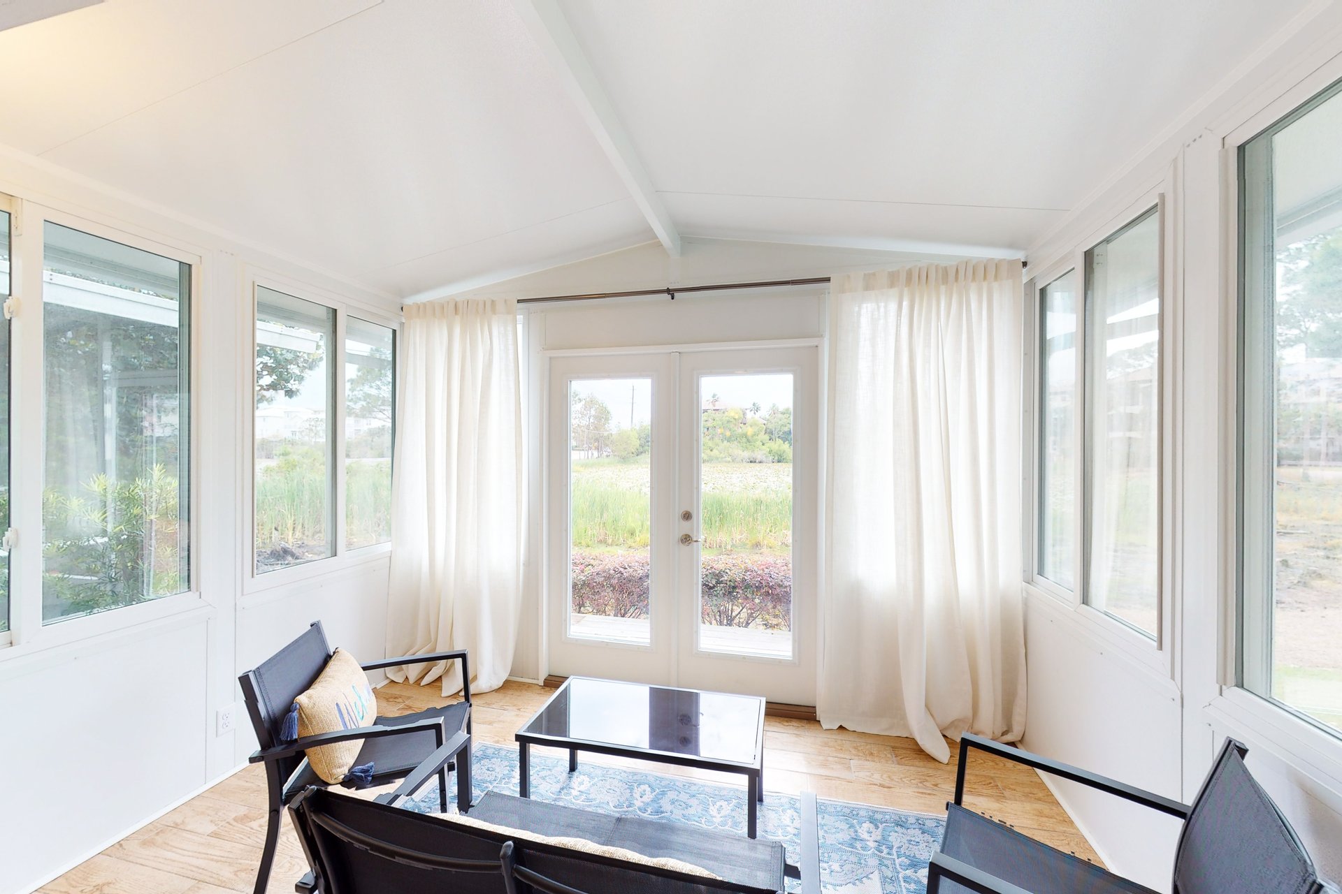 Summer Lake Townhomes 2 7