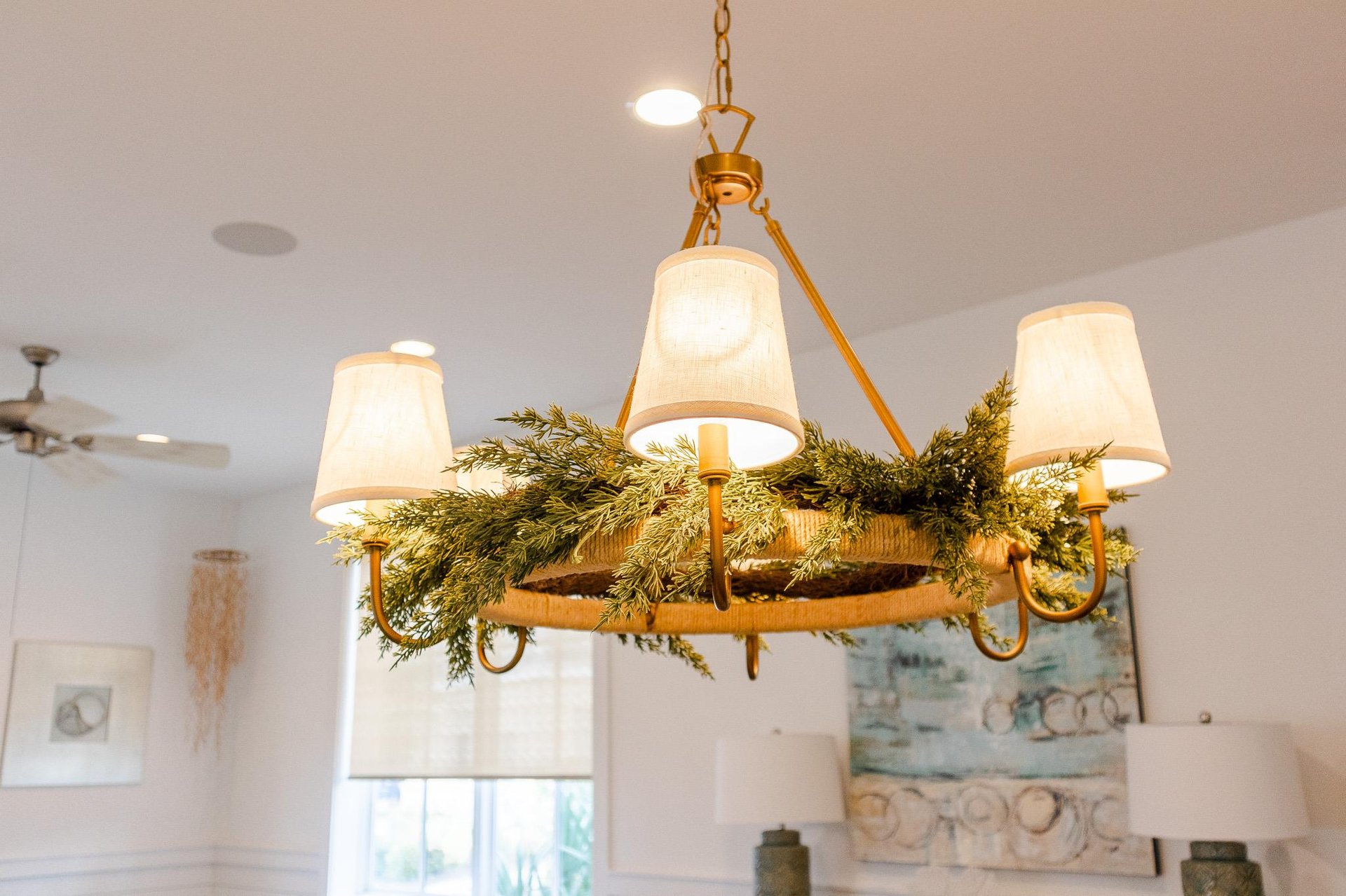 Christmas Decor, Dining Area Seasonal Only