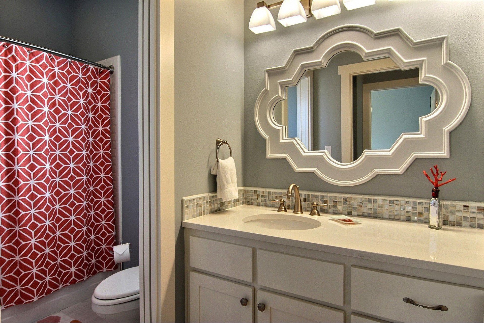 Bathroom, Detached