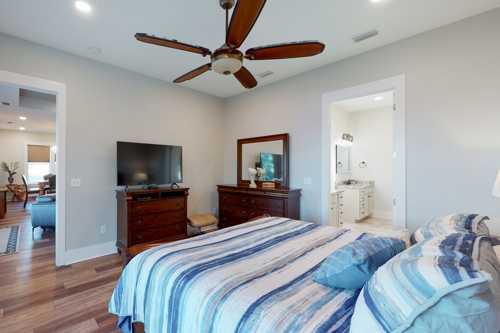 Bay Dream Believer 27