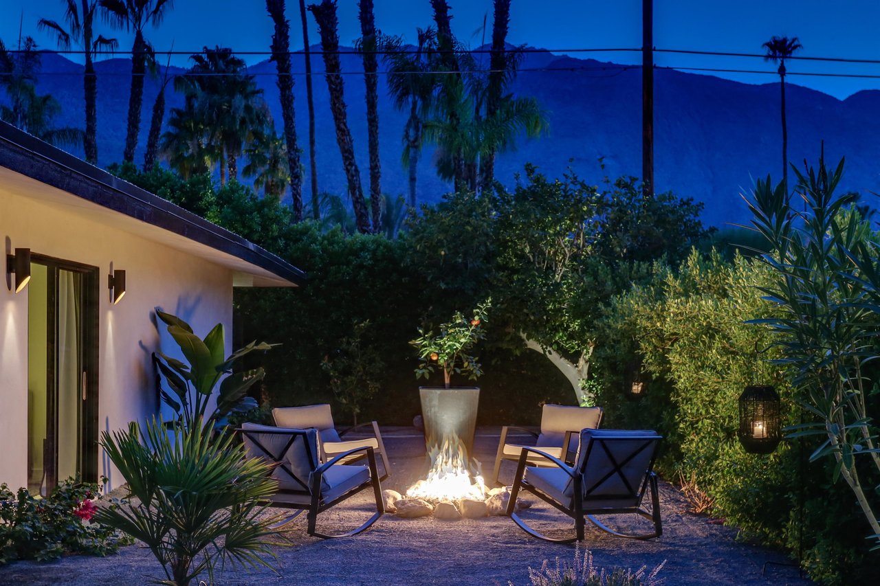 Palm Springs Living