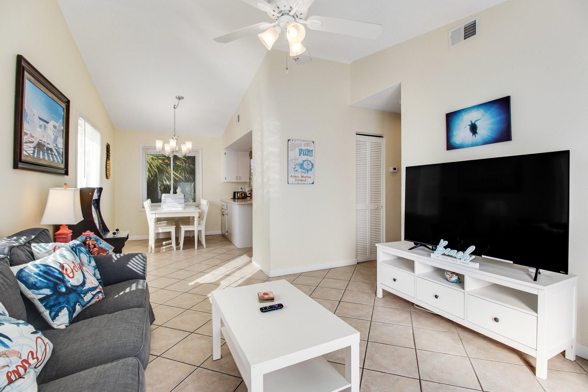 Turquoise Paradise West 3
