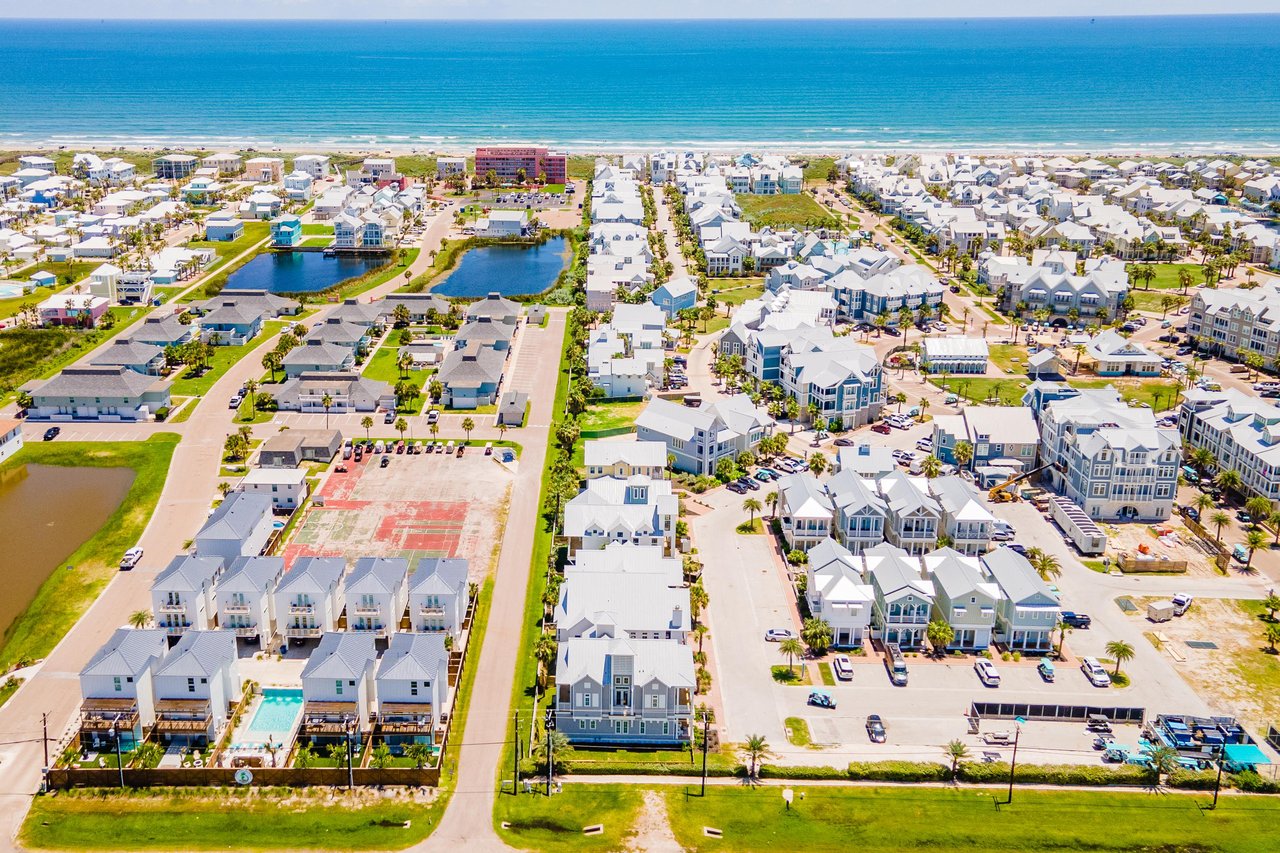 Cinnamon Shore North