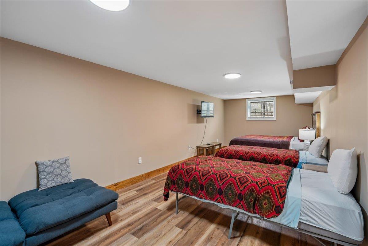 55Bedroom 4