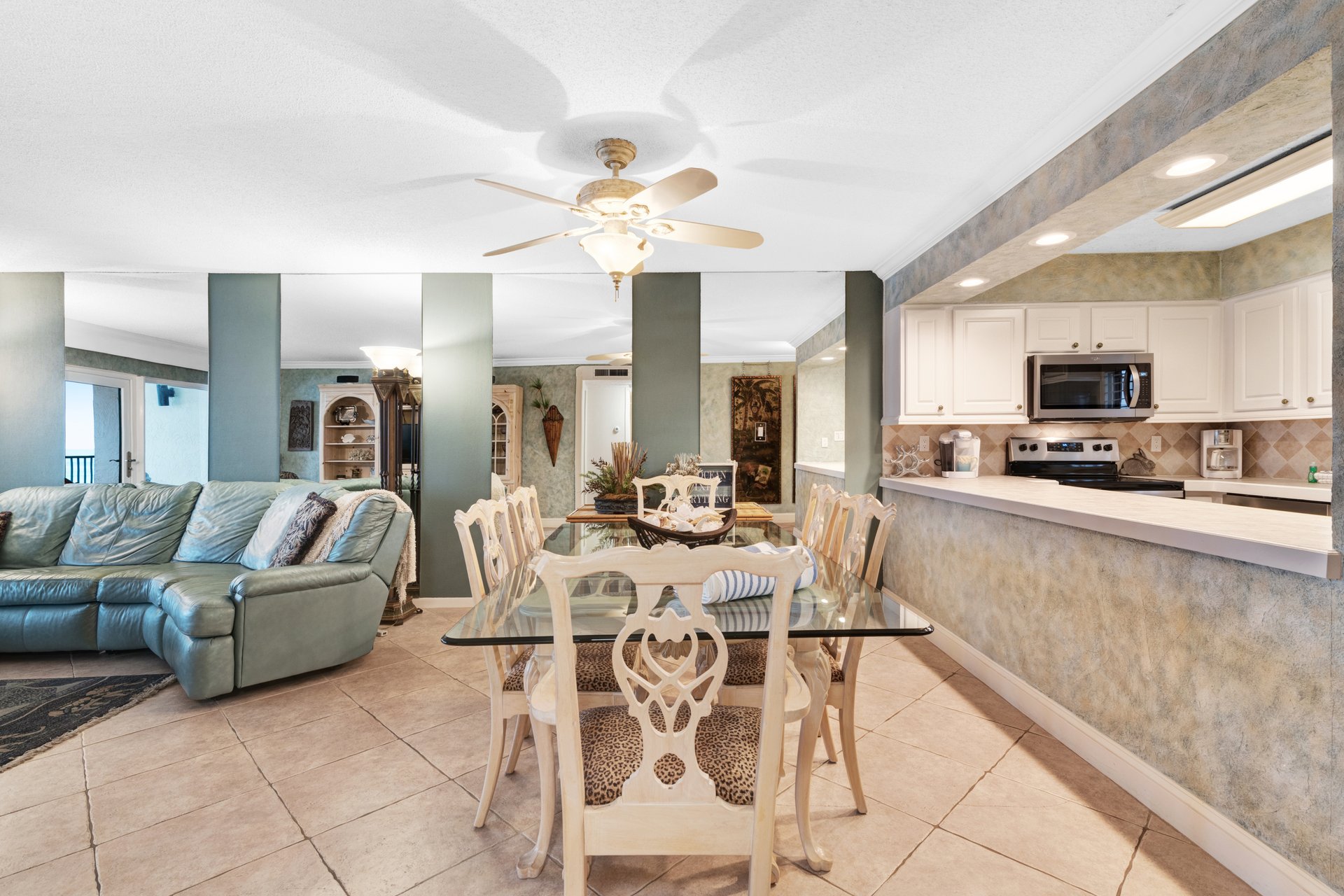 Huntington by the Sea 304 11