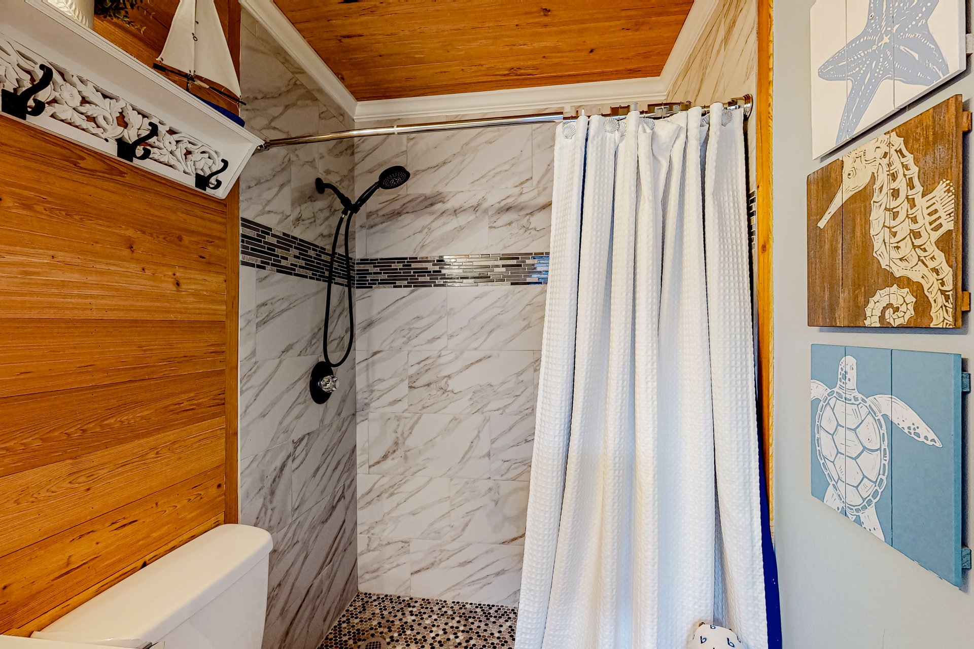 Costa Del Sol A7 Livin it Up 22