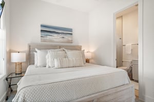 Ensuite King Bedroom, 2nd Floor