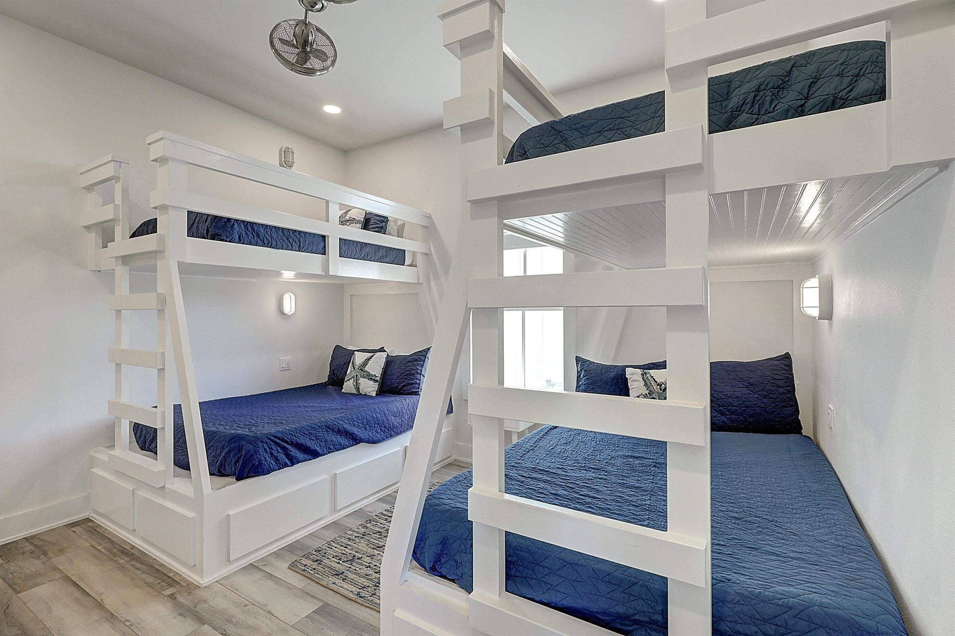 TwinFull Bunk Room, 1st Floor
