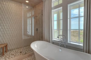 Primary King Bathroom, 2nd Floor