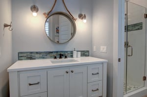 Bunk Bathroom, 1st Floor