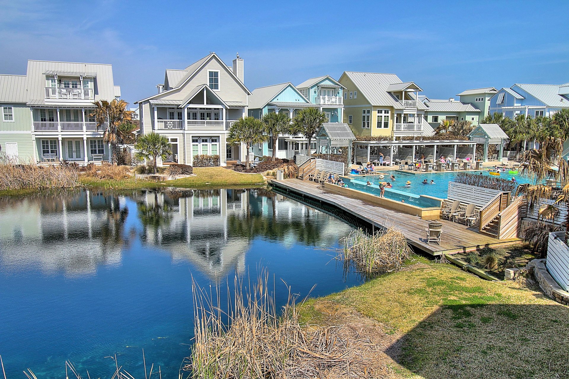 Lakeside Balcony View, 2nd Floor